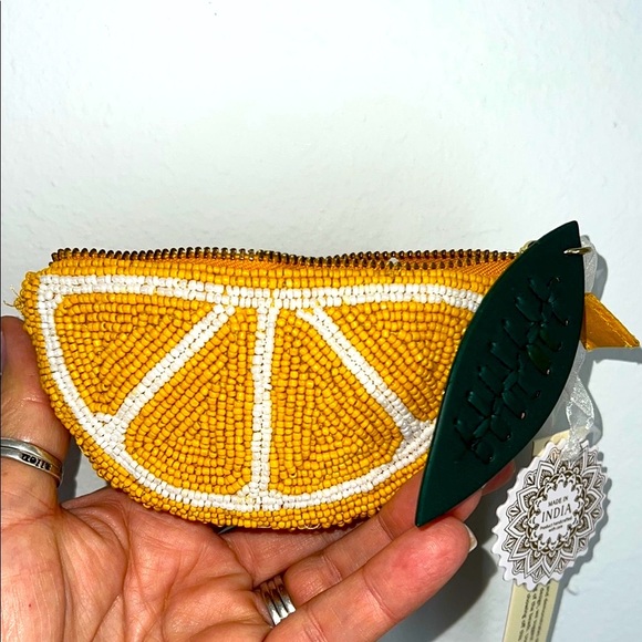 🍊Orange Beaded Slice Keychain - Picture 7 of 7